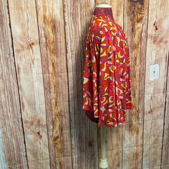 Women’s‎ Lascana Venus Multi Color Blouse Size XL with Bell Sleeve - Picture 3 of 8